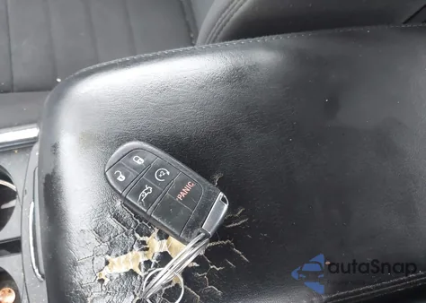 2014 Dodge Charger R/T z USA, uszkodzony, nr VIN 2C3CDXCT1EH279658